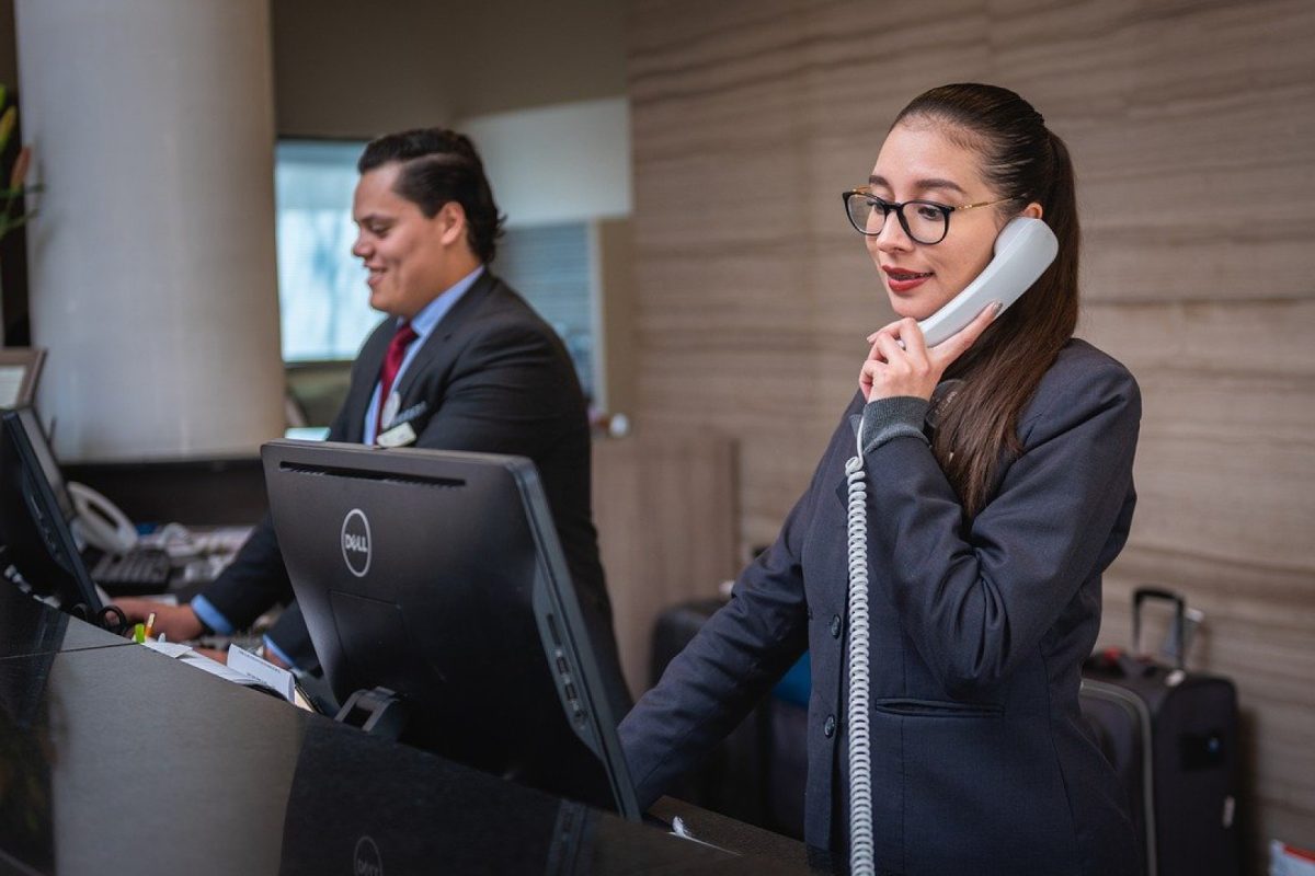 Préférez le contact téléphonique pour la réservation de votre chambre d'hôtel