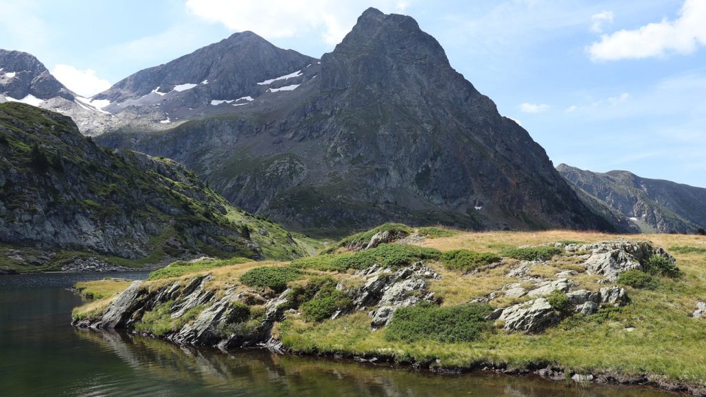 Profitez d'une nuit insolite en amoureux dans le Jura !