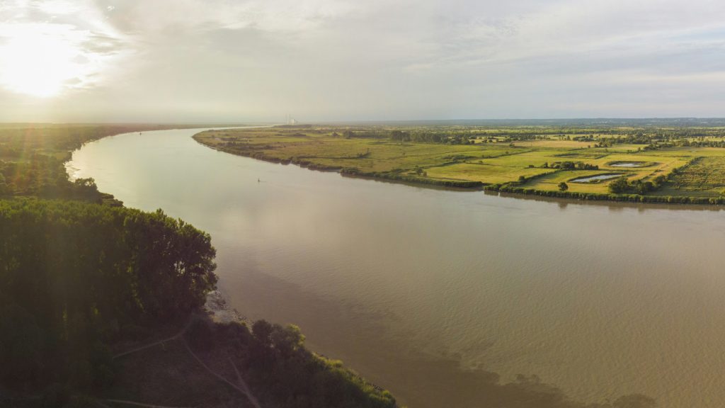 Explorez la somptueuse Loire en naviguant au fil de l'eau